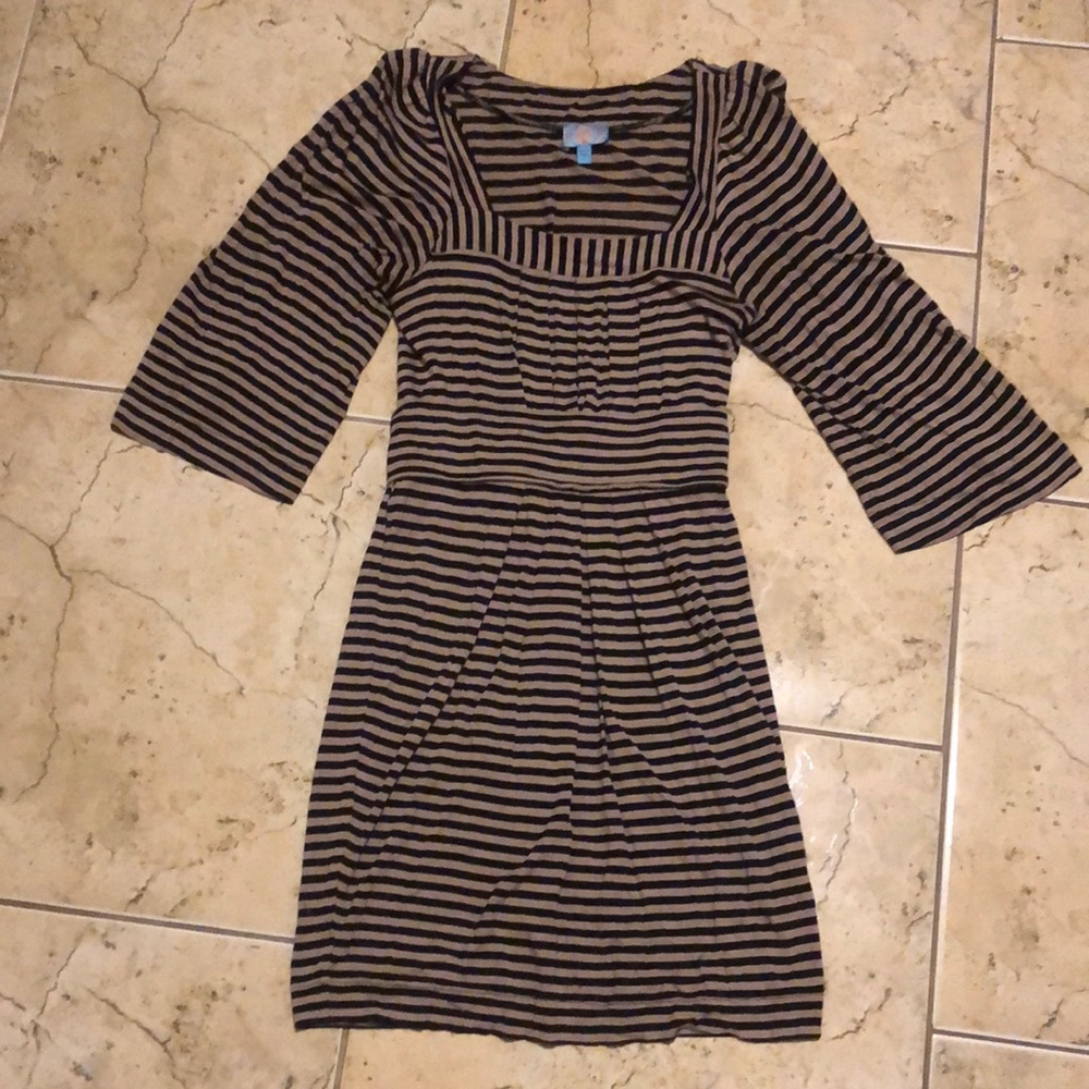 EUC Plenty by Tracy Reese Tan & Black Stripe Dress w/ Slight Puff Sleeve, P/XS